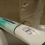 Πώς να καθαρίσετε επιφάνειες χρωμίου με οδοντόκρεμα: βήμα προς βήμα αλγόριθμος ενεργειών για την προστασία από γρατσουνιές unnamed-file.jpg